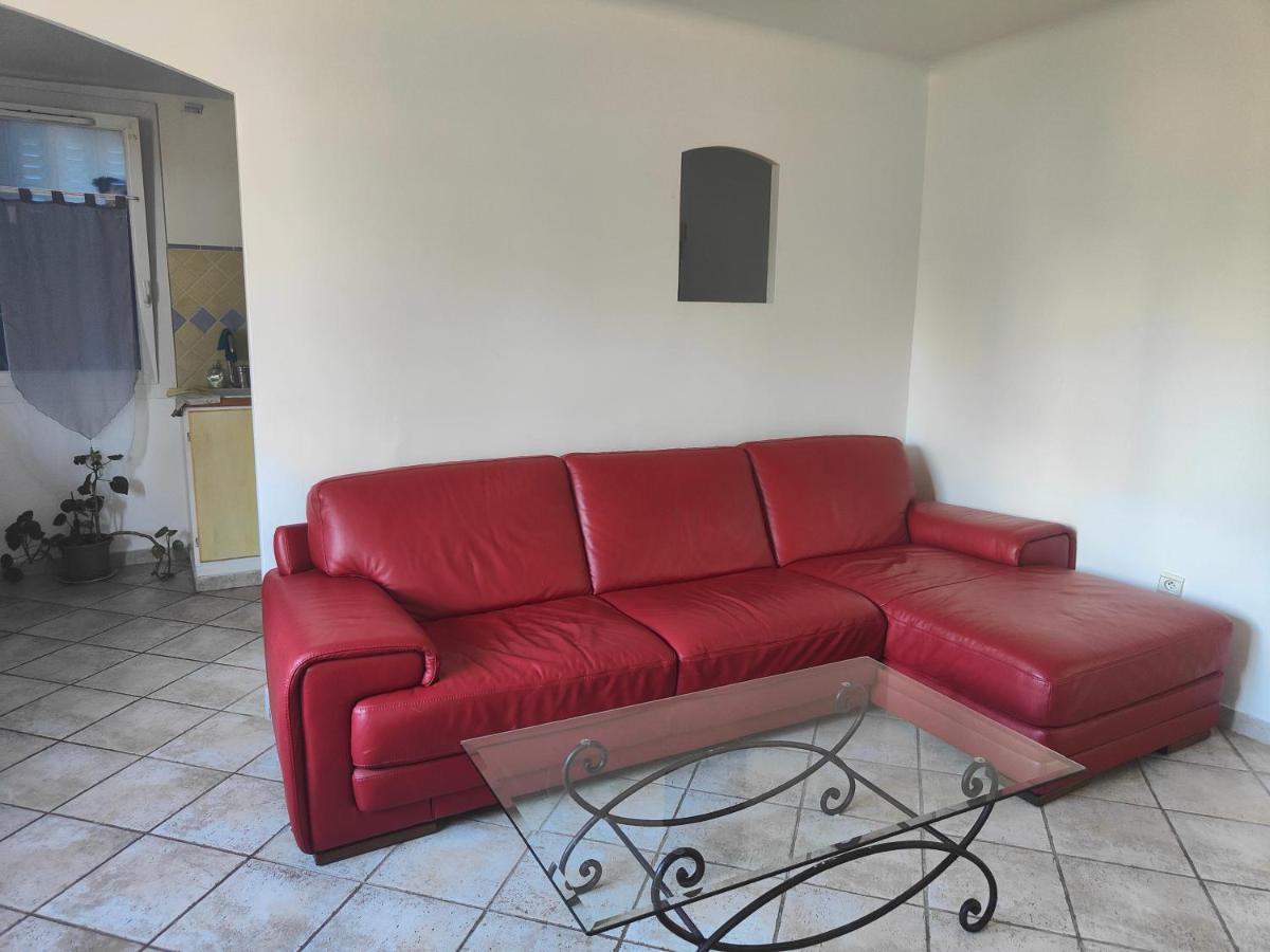 Bel Appartement Dans Le Quartier De Saint Barnabe Марсель Экстерьер фото